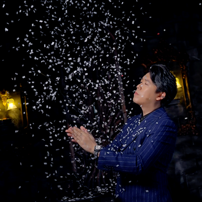 Invisible Snow by Bond Lee and MS Magic